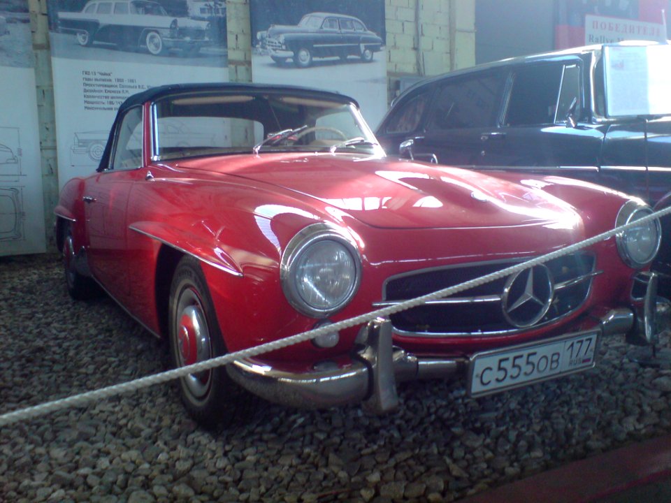 1961_Mercedes-Benz_190_SL