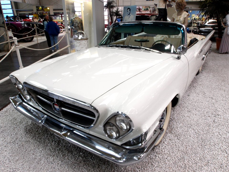 1961_Chrysler_300G_pic1