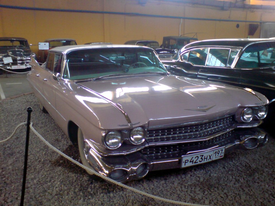 1959_Cadillac_De_Ville