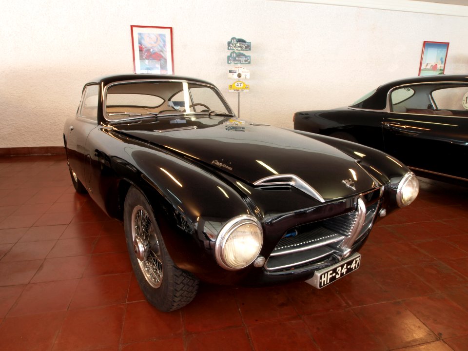 1953_Pegaso_Z-102-B,_160hp,_V8,_2814cc_p5