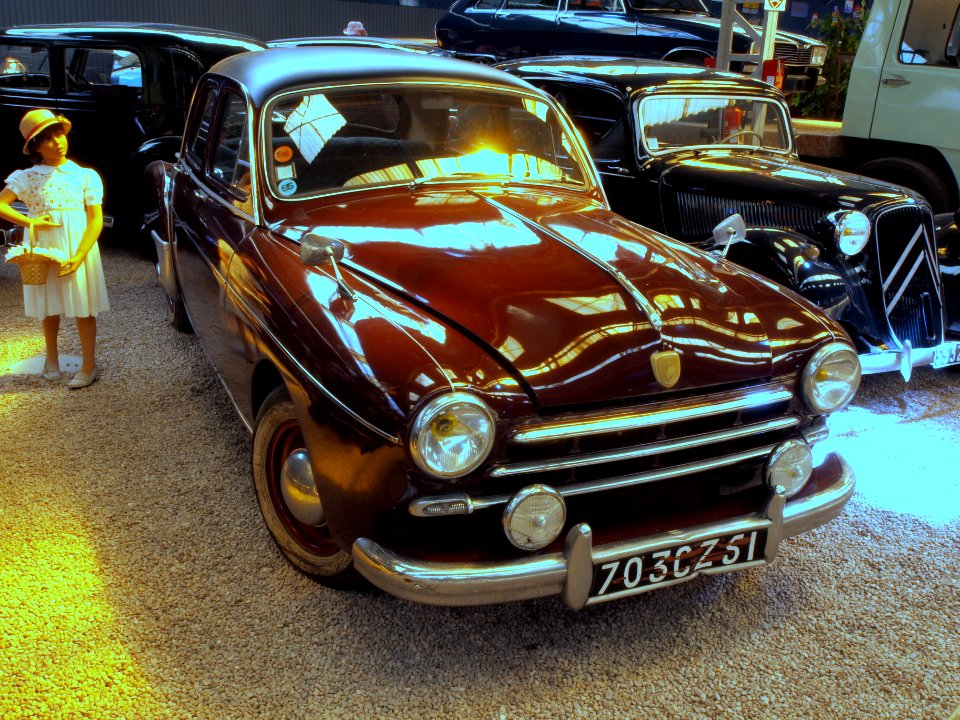 1957_Renault_Frégate