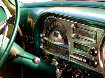 1954_Pontiac_Chieftain_pic-012