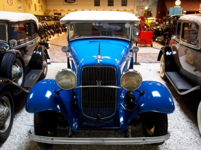 1932_Ford_13_Pheaton_pic2