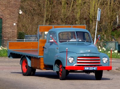 1953_Opel_1,75T_330_pic1