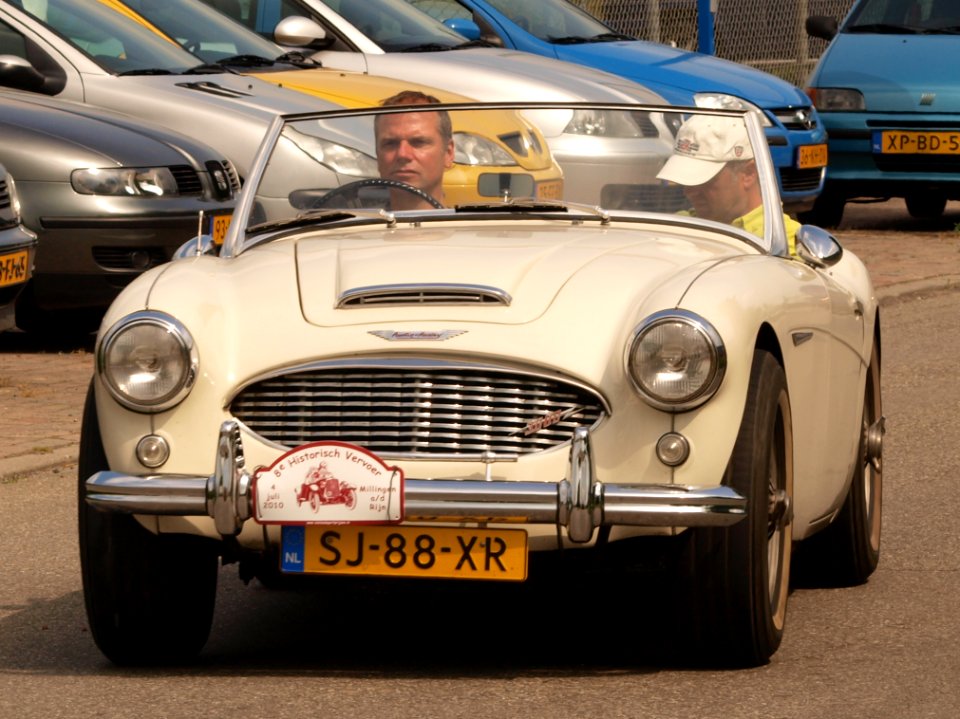 1959_Austin-Healey_3000_MkI
