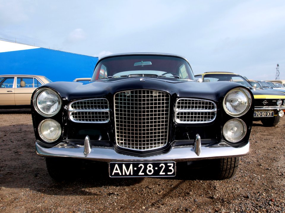 1960_Facel_Vega_pic2_front_view