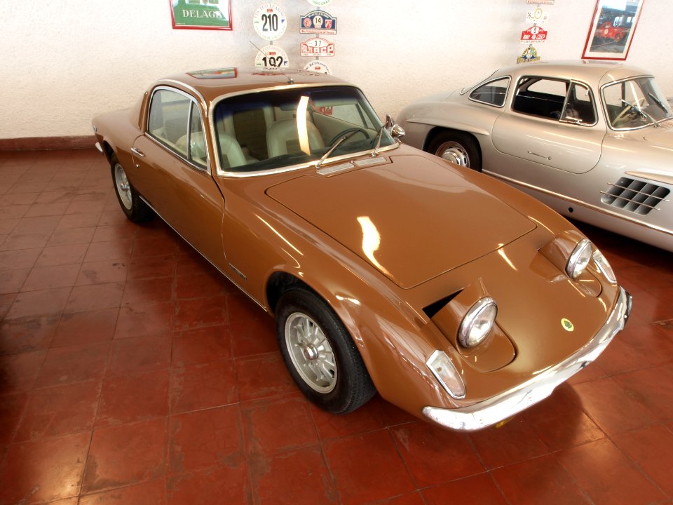 1974_Lotus_126hp_1558cc_p2