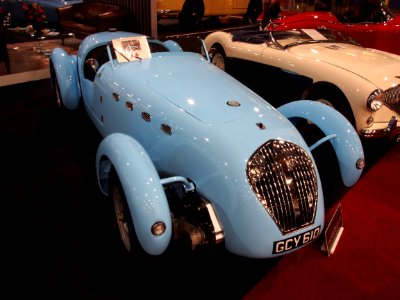 1951_Healey_Silverstone_pic1