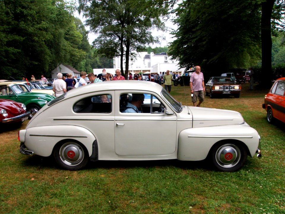 1961_Volvo_544_pic2