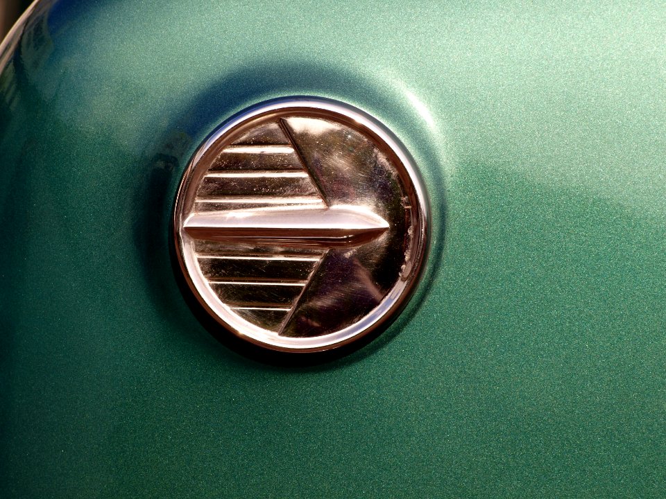 1954_Pontiac_Chieftain_pic-014