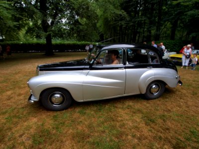 1954_Daimler_Conquest_Century_pic-002