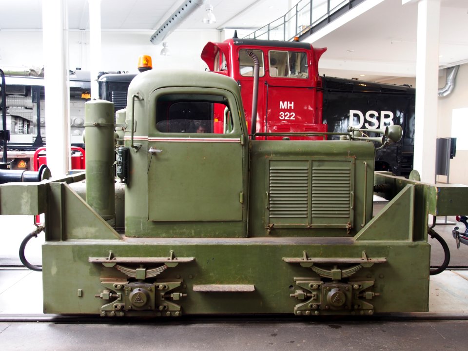 1954_Shunting_engine_Pedershaab_Maskinfabrik,_pic9