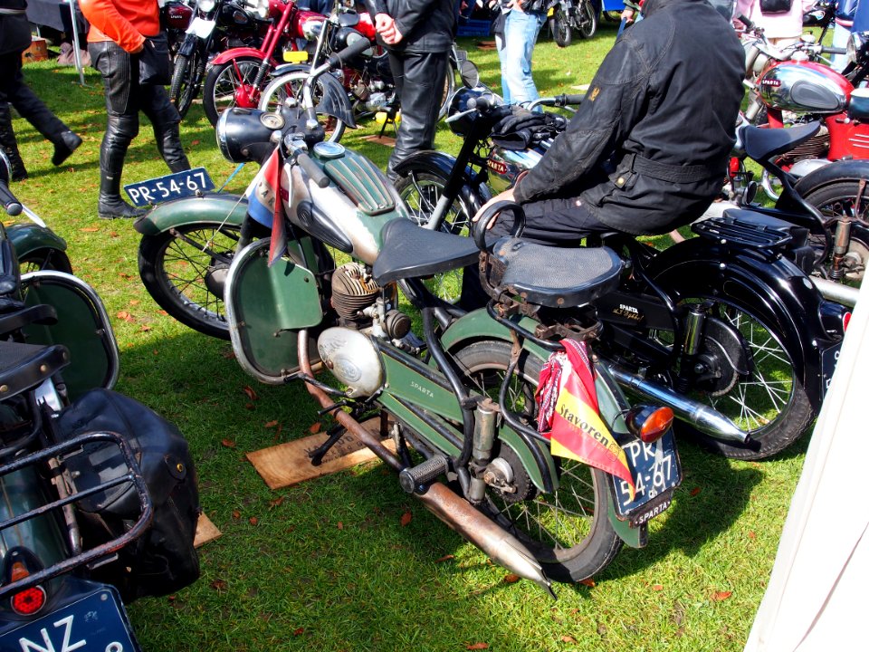 1954_Sparta_125_pic1