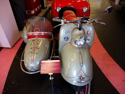 1954_Goggo-Roller_20TA55_197cc_11hp_bild_1