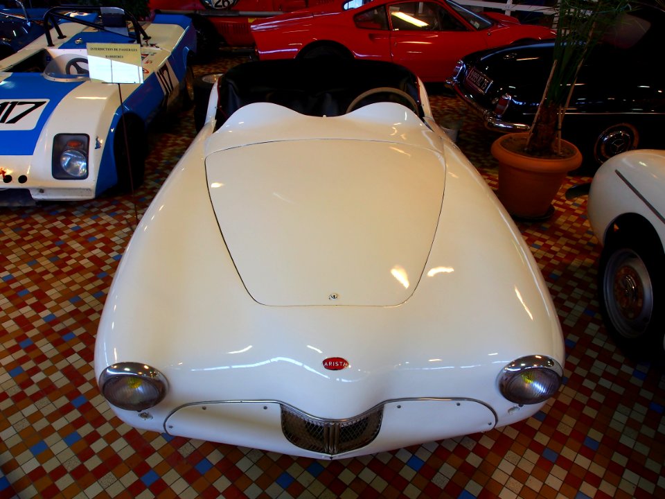 1954_Arista_-_Panhard_5cv_at_the_Musée_Automobile_de_Vendée_pic2