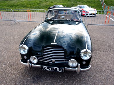 1954_ASTON-MARTIN_DB24_pic6