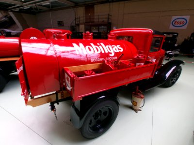 1931_Ford_82B_Model_AA_131_pic12