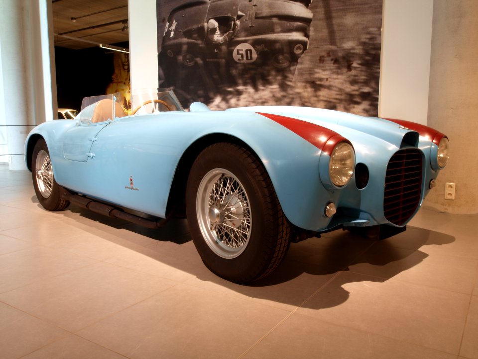 1953_Lancia_D23_Spyder_Pinin_Farina_p1