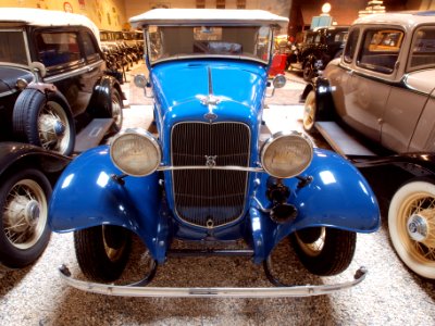 1932_Ford_13_Pheaton_pic7