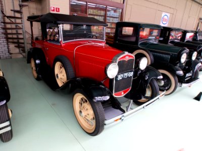 1931_Ford_18_B_pic2