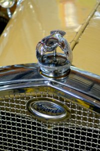 1931_Ford_Model_A_Roadster_with_rumble_seat_-_Automobile_Driving_Museum_-_El_Segundo,_CA_-_DSC01866