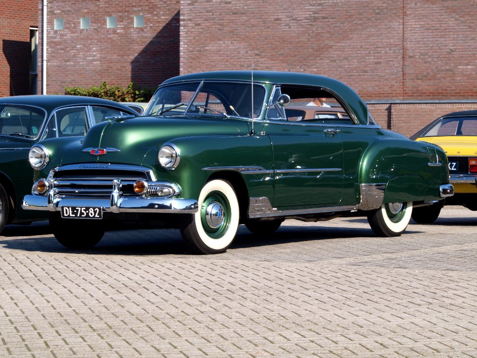 1951_Chevrolet_Power_clide_photo-4