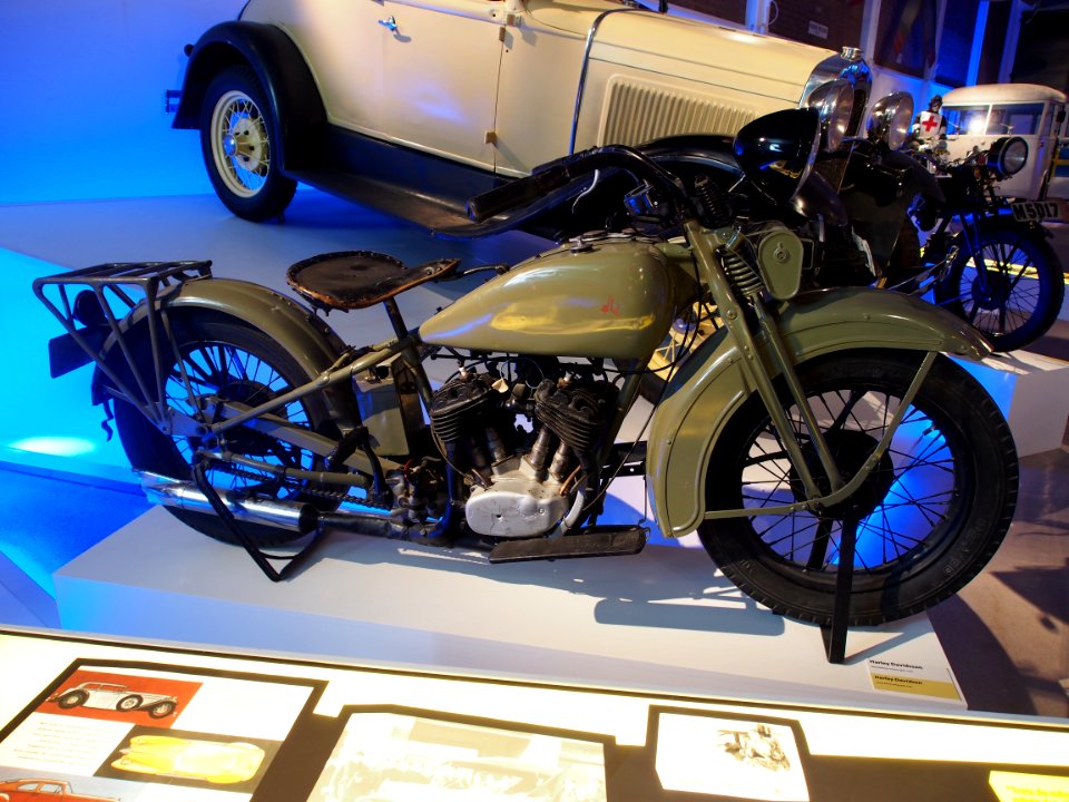 1933_Harley-Davidson_pic1_Teknikens_och_Sjöfartens_hus,_Science_and_Maritime_House