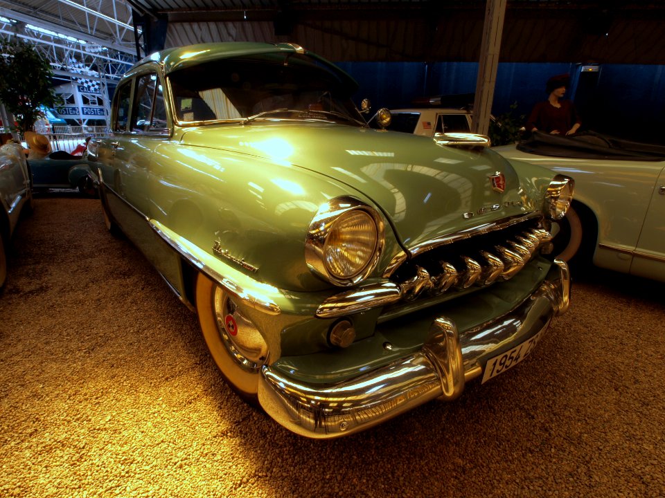 1954_DeSoto_Diplomat_pic1