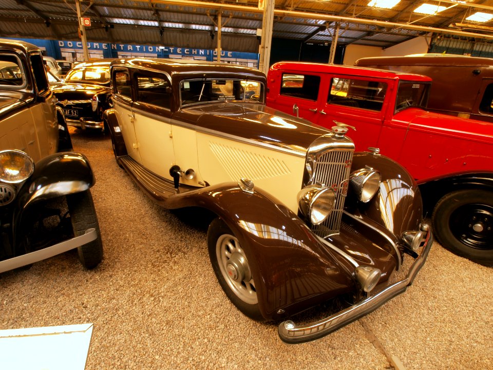 1933_Panhard_et_Levassor_X72,_6CS,_RL_pic3