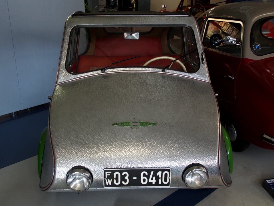 1954_Fuldamobil_173cc_9hp_80kmh_Anton_der_Silberfloh_bild_2