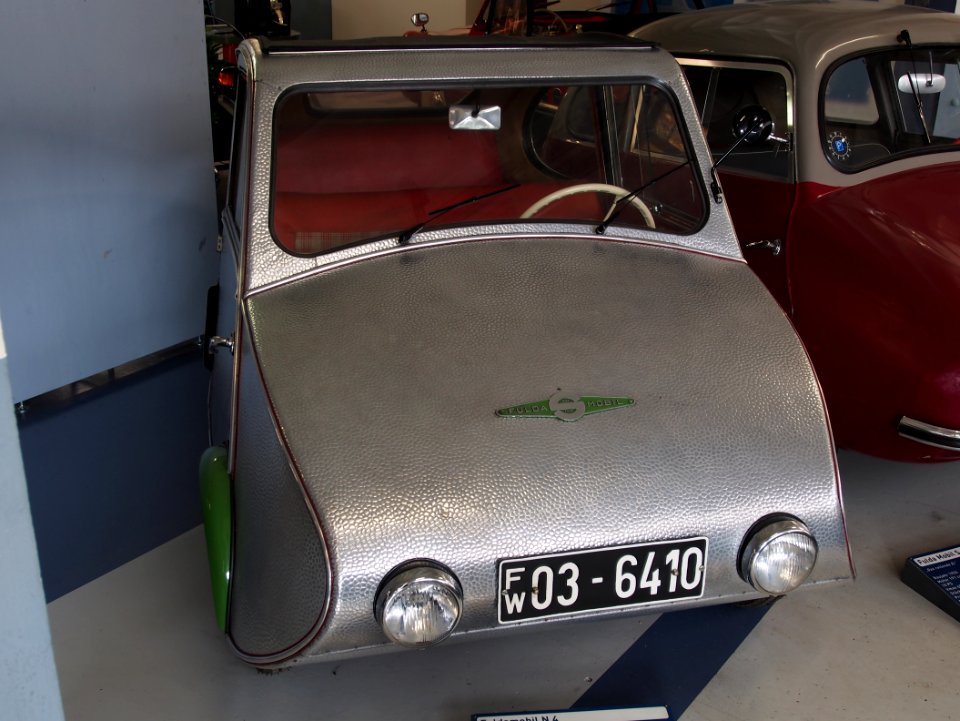 1954_Fuldamobil_173cc_9hp_80kmh_Anton_der_Silberfloh_bild_1