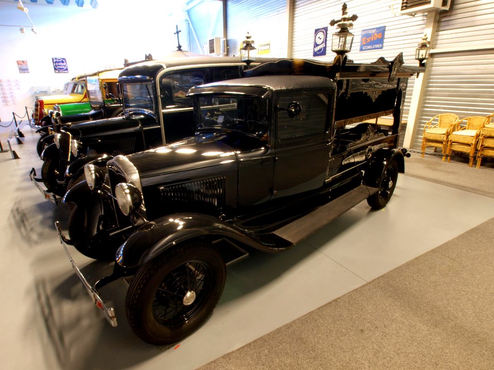 1931_A_-_Ford_28_B_pic1