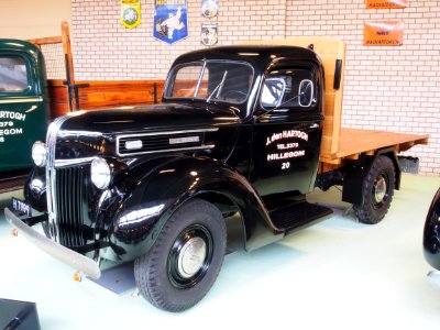1941_Ford_Truck_pic1