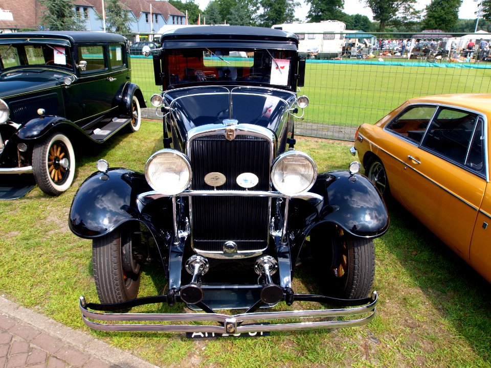 1930_Nash_450_Dutch_licence_registration_AH-20-61_p1