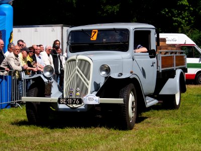 1946_CITROEN_C_35,_BE-11-76_pic1