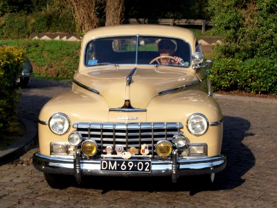 1948_Dodge_Custom_Club_Coupe_photo-3