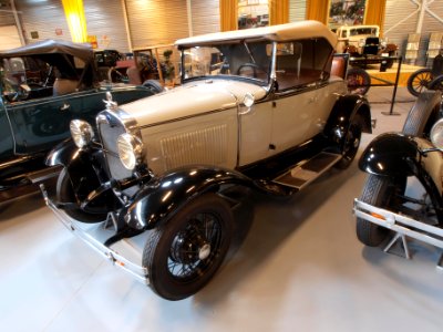 1930_Ford_A_40B_Standard_Roadster_pic4