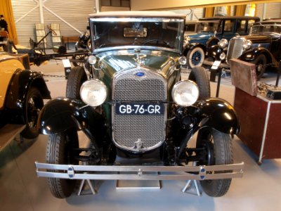1930_Ford_A_68B_Convertible_Cabriolet_pic3