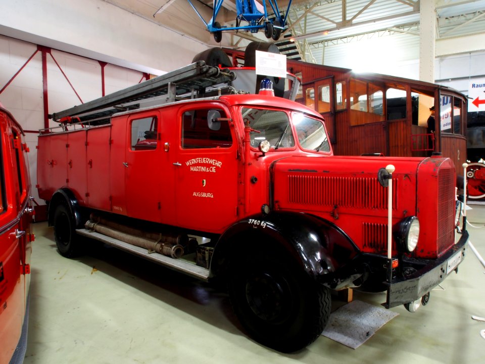 1942_Mercedes_Benz_L4500