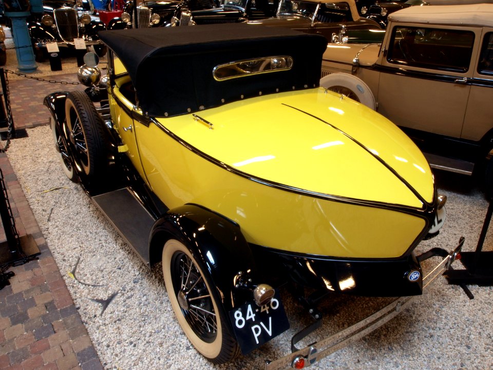 1930_Ford_A_boat_tail_pic5
