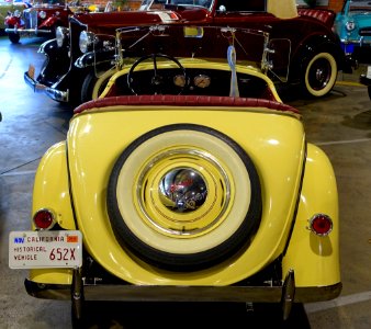 1940_American_Bantam_Deluxe_Roadster_-_Automobile_Driving_Museum_-_El_Segundo,_CA_-_DSC02054