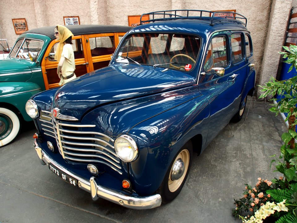 1950_Renault_Colorale_pic1