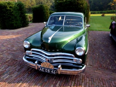 1950_Dodge_Coronet_photo-1