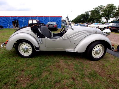 1940_Fiat_500_Topolino,_Dutch_licence_registration_PG-06-83_p3