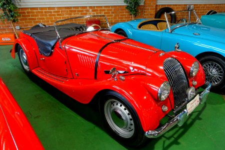 1956_Morgan_Plus_4_Roadster_-_Automobile_Driving_Museum_-_El_Segundo,_CA_-_DSC01916