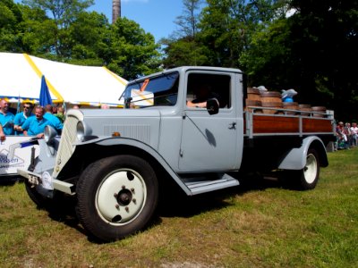 1946_CITROEN_C_35,_BE-11-76_pic3