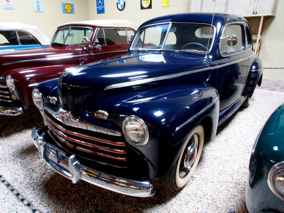 1946_Ford_69A_Coupé_pic4