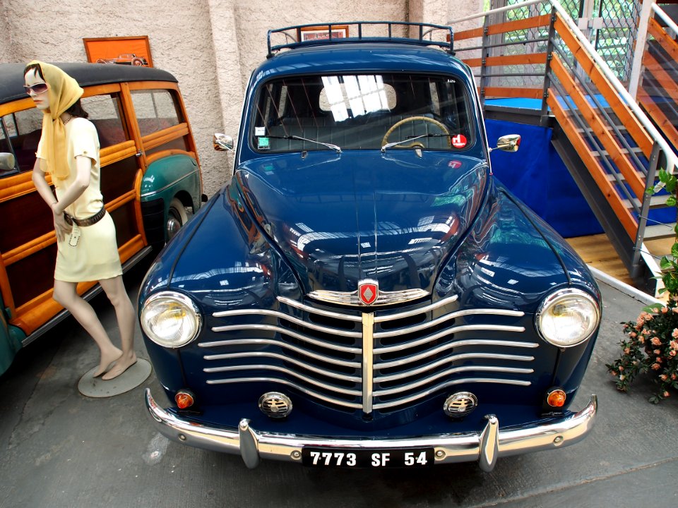 1950_Renault_Colorale_pic2