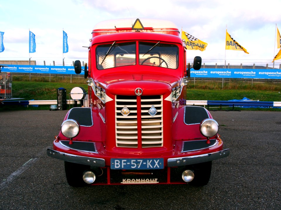 1952_Kromhout_V6T_pic3