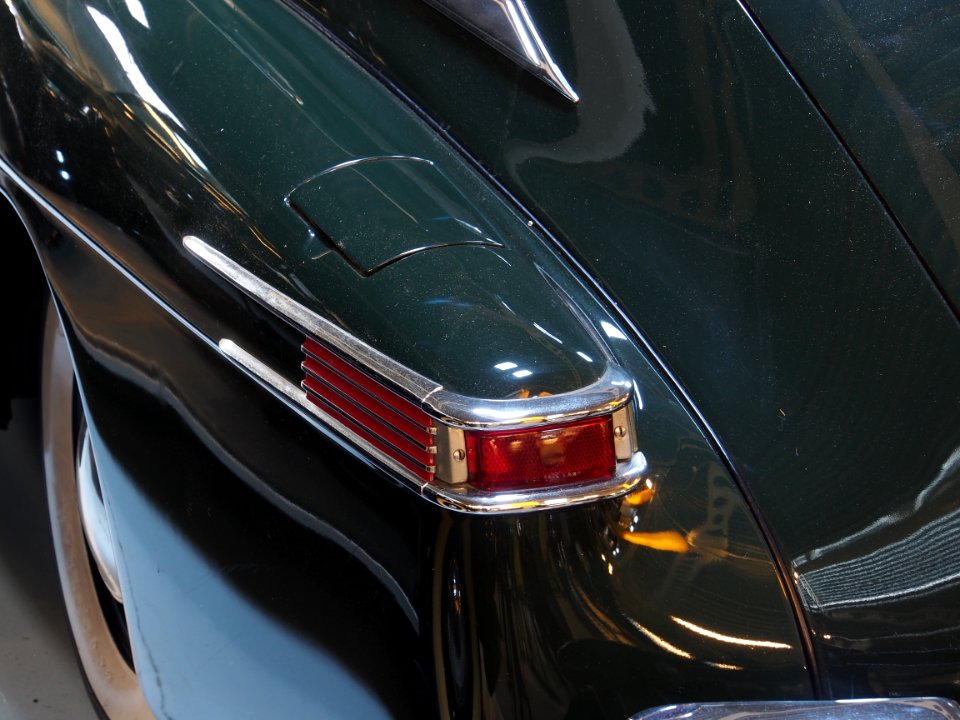 1947_Lincoln_76H_Sedan_pic09